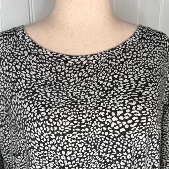 Lou & Grey Top Stitch Cheetah Print Jersey Tee Sz XL - Picture 3 of 11